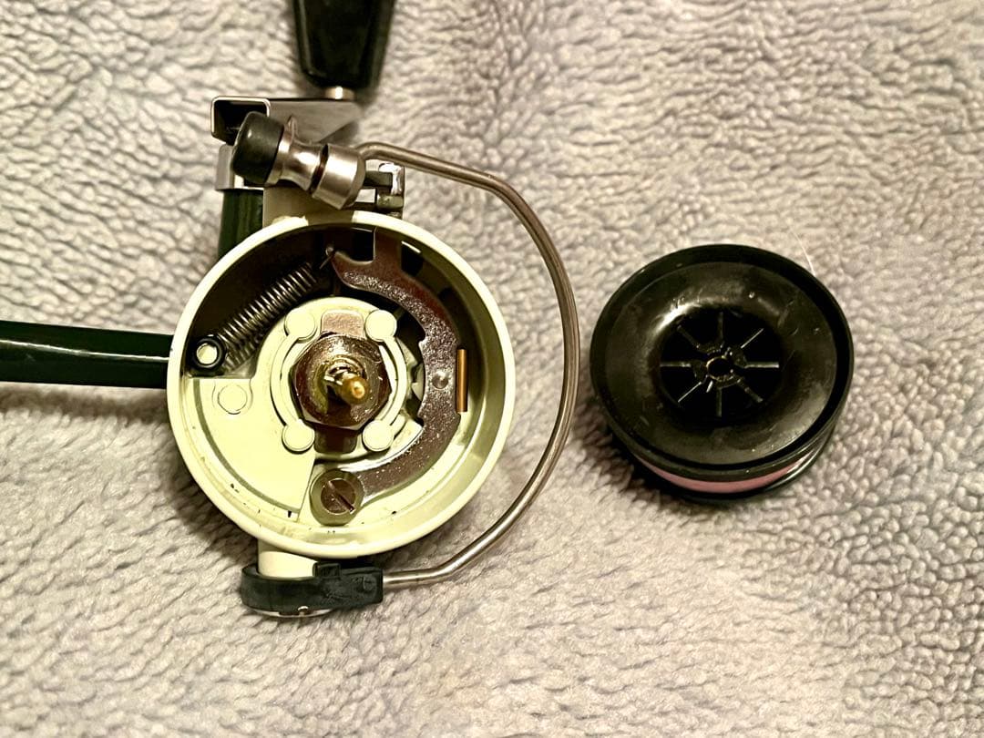 アブ　ABU カーディナル33 スピニングリール