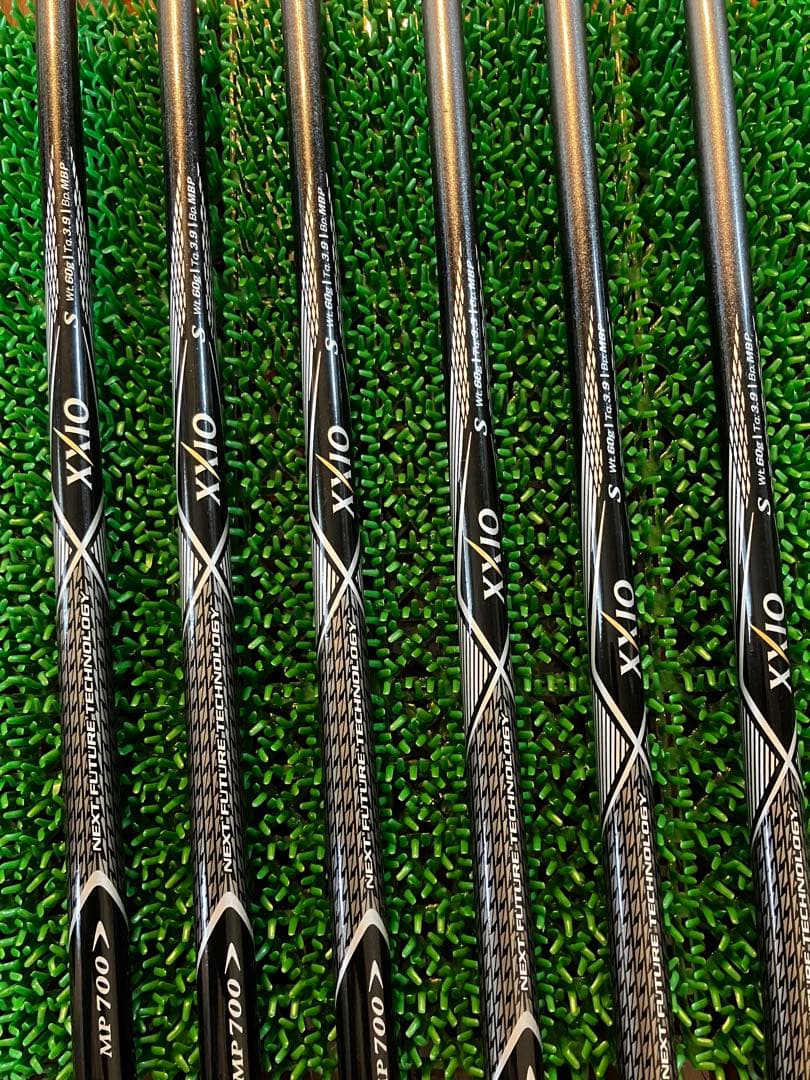 ゼクシオセブンアイアン６本セット