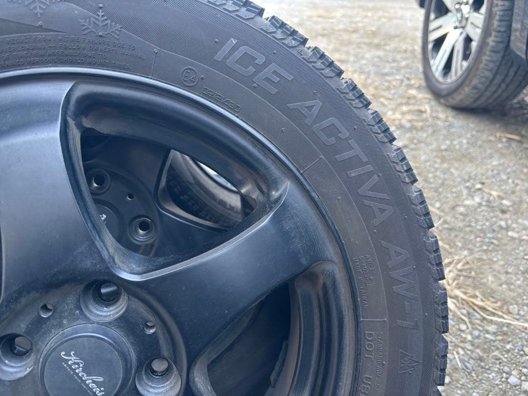 ICE ACTIVA AW-1 165/65R15 スタッドレスタイヤセット