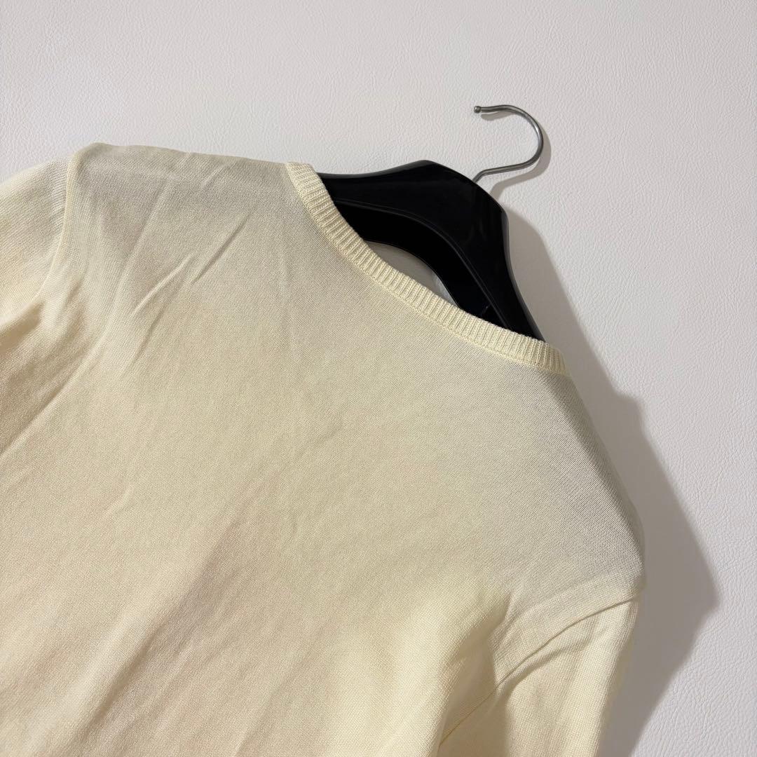 美品　サルヴァトーレフェラガモ　アンサンブル　ガンチーニ　スカーフリボン　M