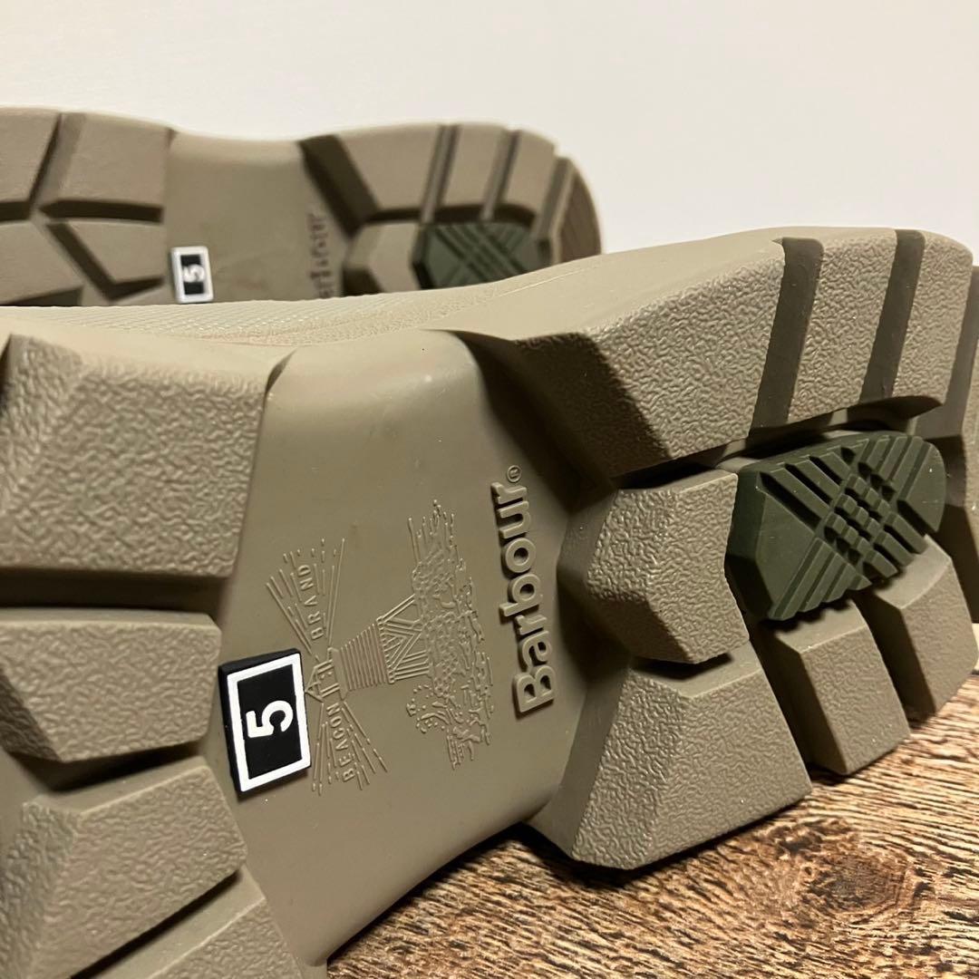 Barbour Nimbus チェルシー サイドゴア レインブーツ ベージュ