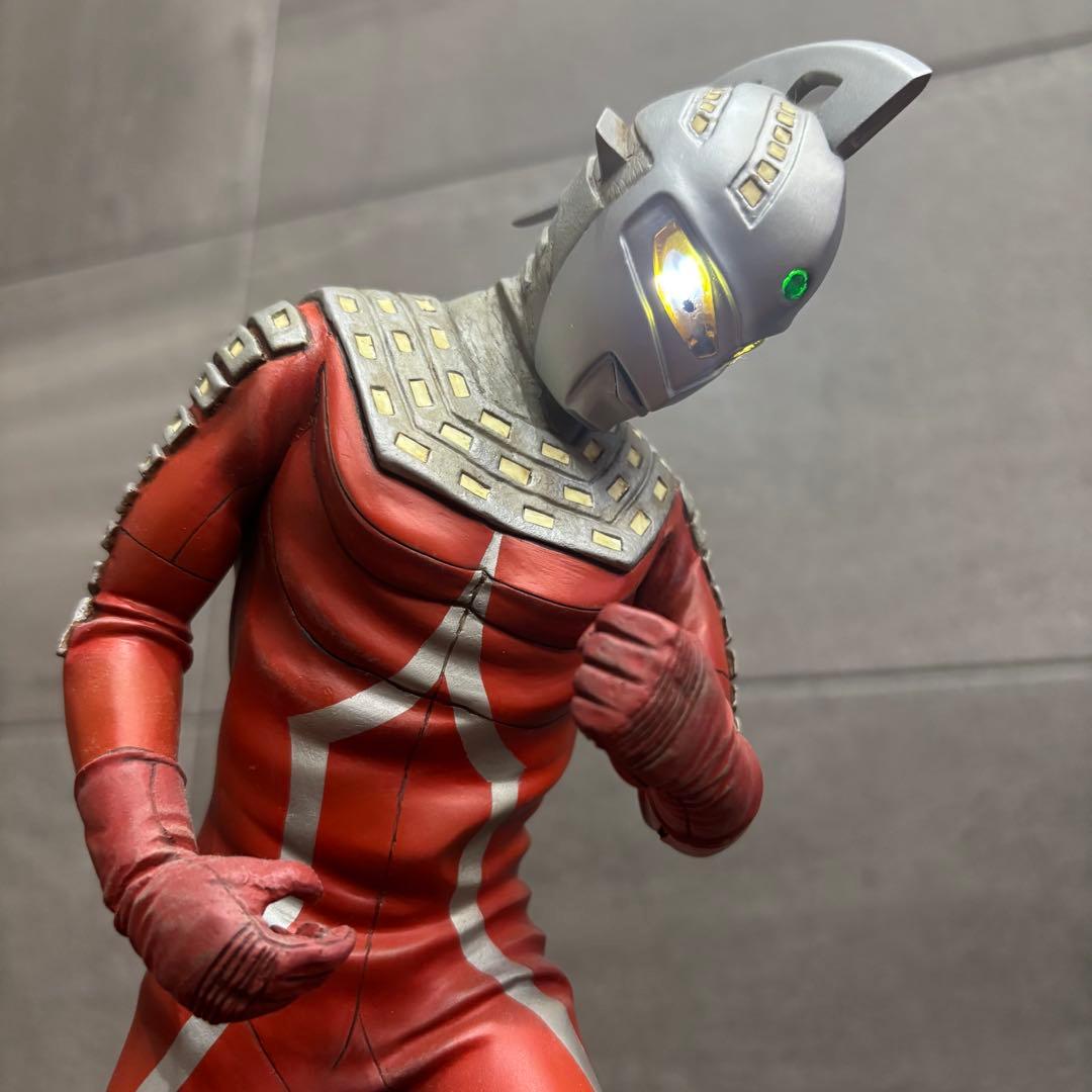 超希少　ウルトラセブン　Zen＆Kick パラノイア工房　電飾完成品