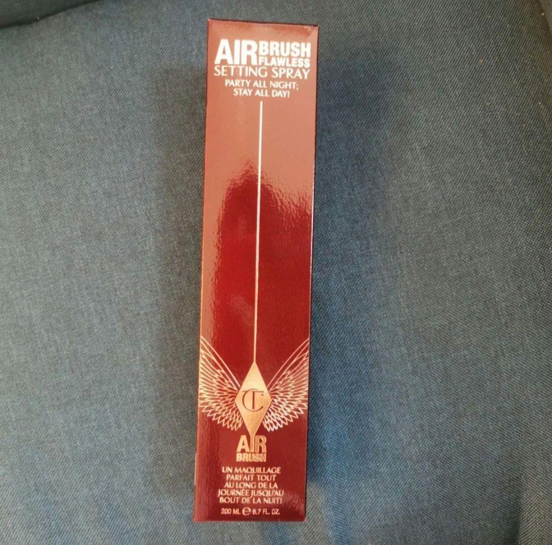 ジャンボ　Charlotte Tilbury セッティングスプレー