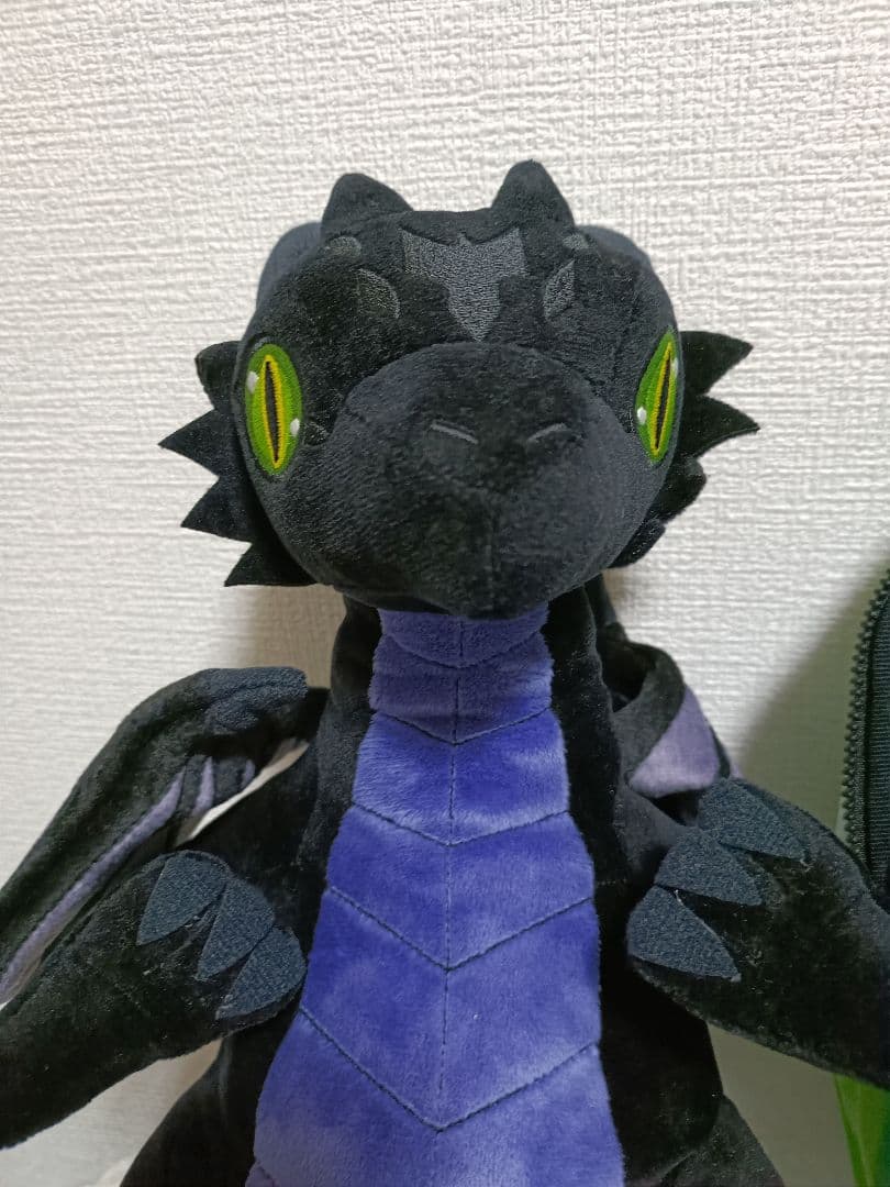 シ*ル様 ツイステ☆マレウス　ドラゴンぬいぐるみと卵型ケースセット