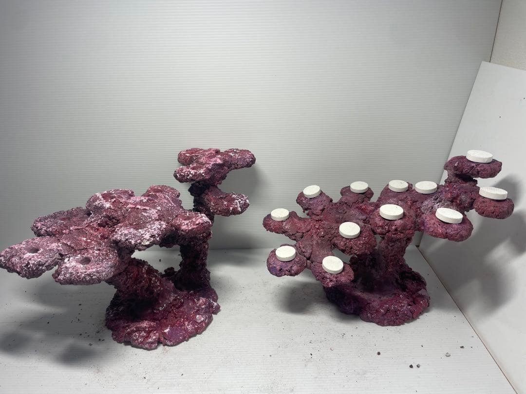 【送料無料】人工ライブロック　PHR35／12穴加工　アク抜き済み安心塗料使用