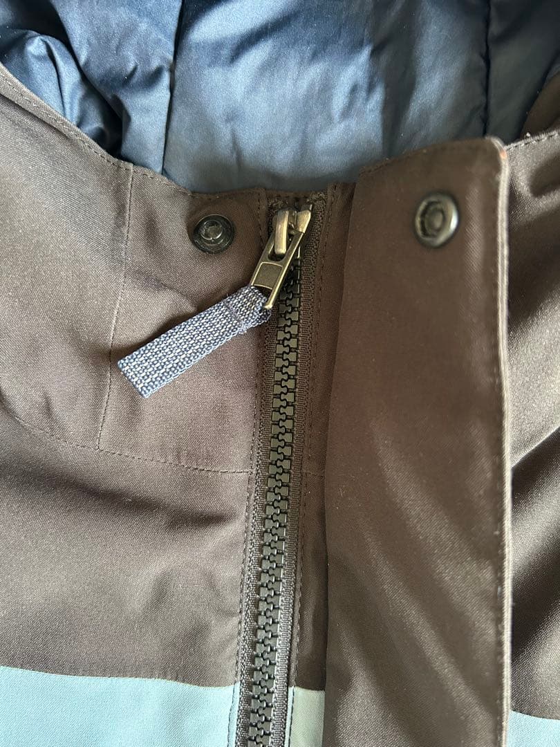 専用　パタゴニア 子ども用スキーウェア ボードウェア　上のみSサイズ