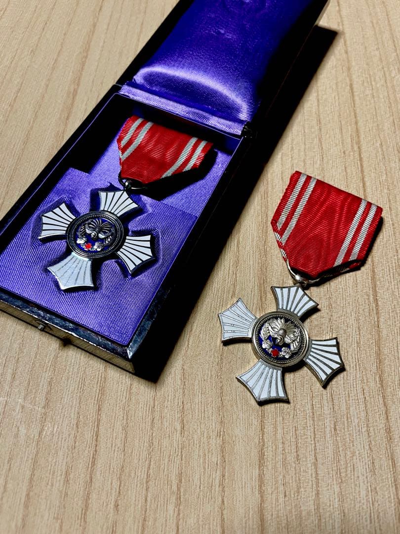 日本赤十字社有功章　2点