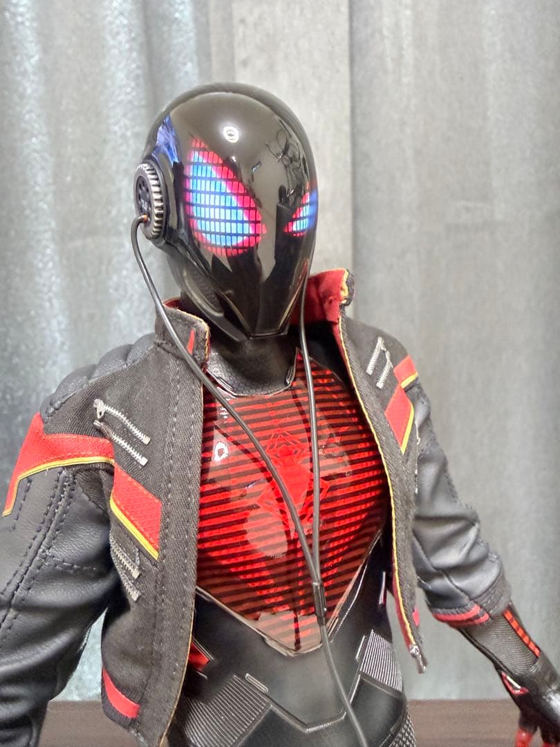 ホットトイズ マイルス・モラレス スパイダーマン ２０２０スーツ版 中古品