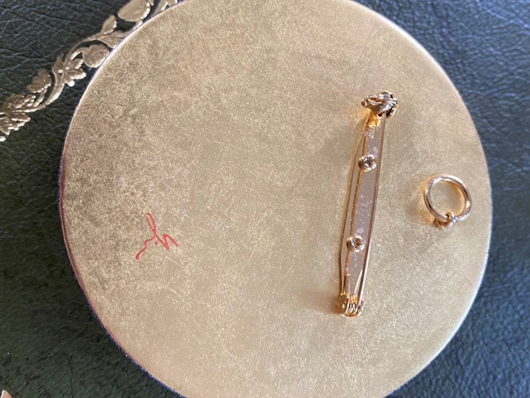 輪島塗ブローチ　坂本これくしょん