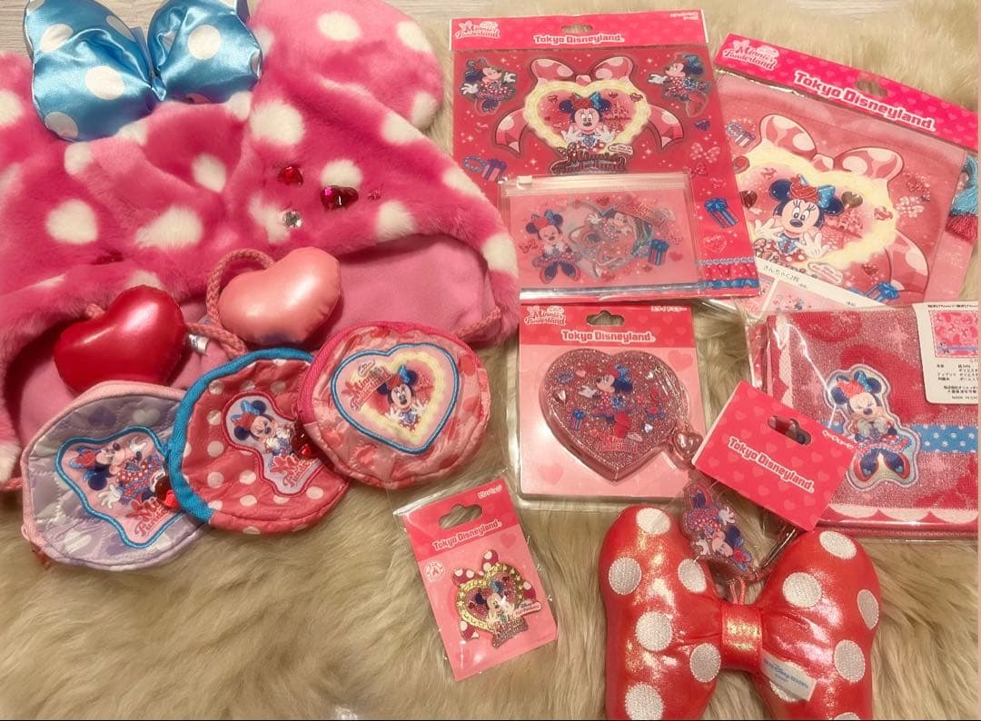 パルパルーザ　コレクションカード　カードホルダー　ステッカー　キーチェーンなど