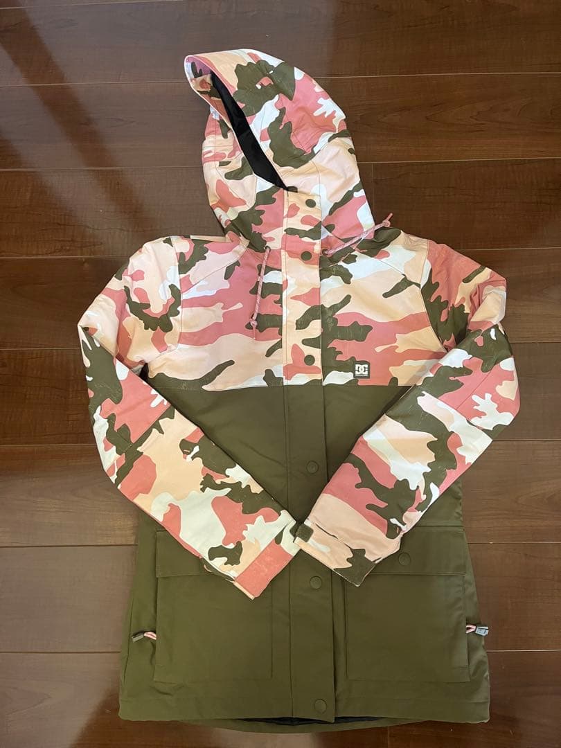 DC スノーボードウェア　カモフラージュ
