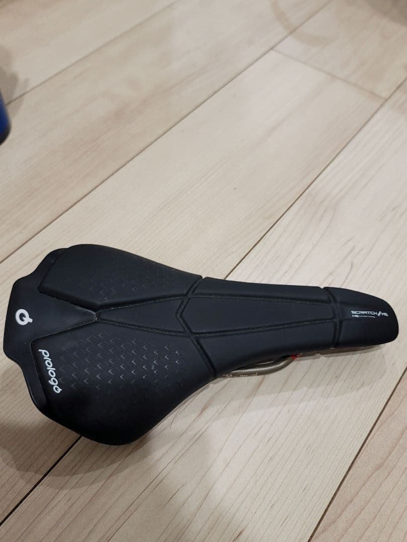 プロロゴ スクラッチ M5 tirox サドル