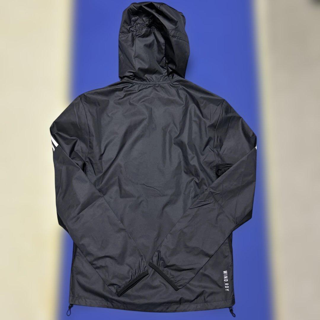 アディダス　ランニングジャケット