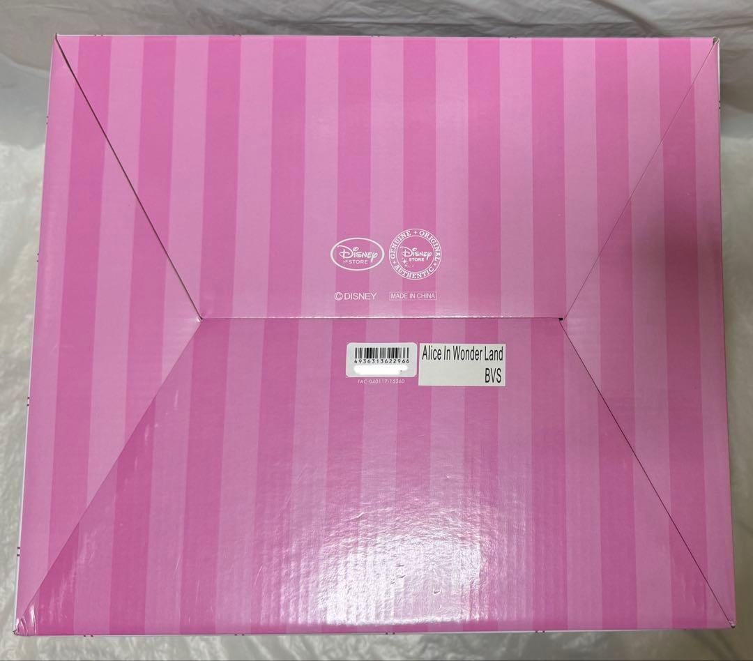 ディズニーストア 不思議の国のアリス オルゴール付きスノーグローブ