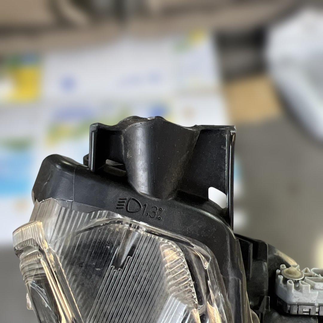 ワゴンRヘッドライト