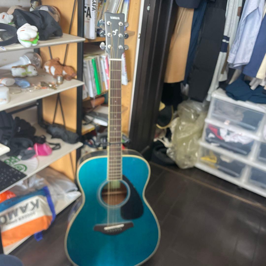 Yamaha アコースティックギター 青