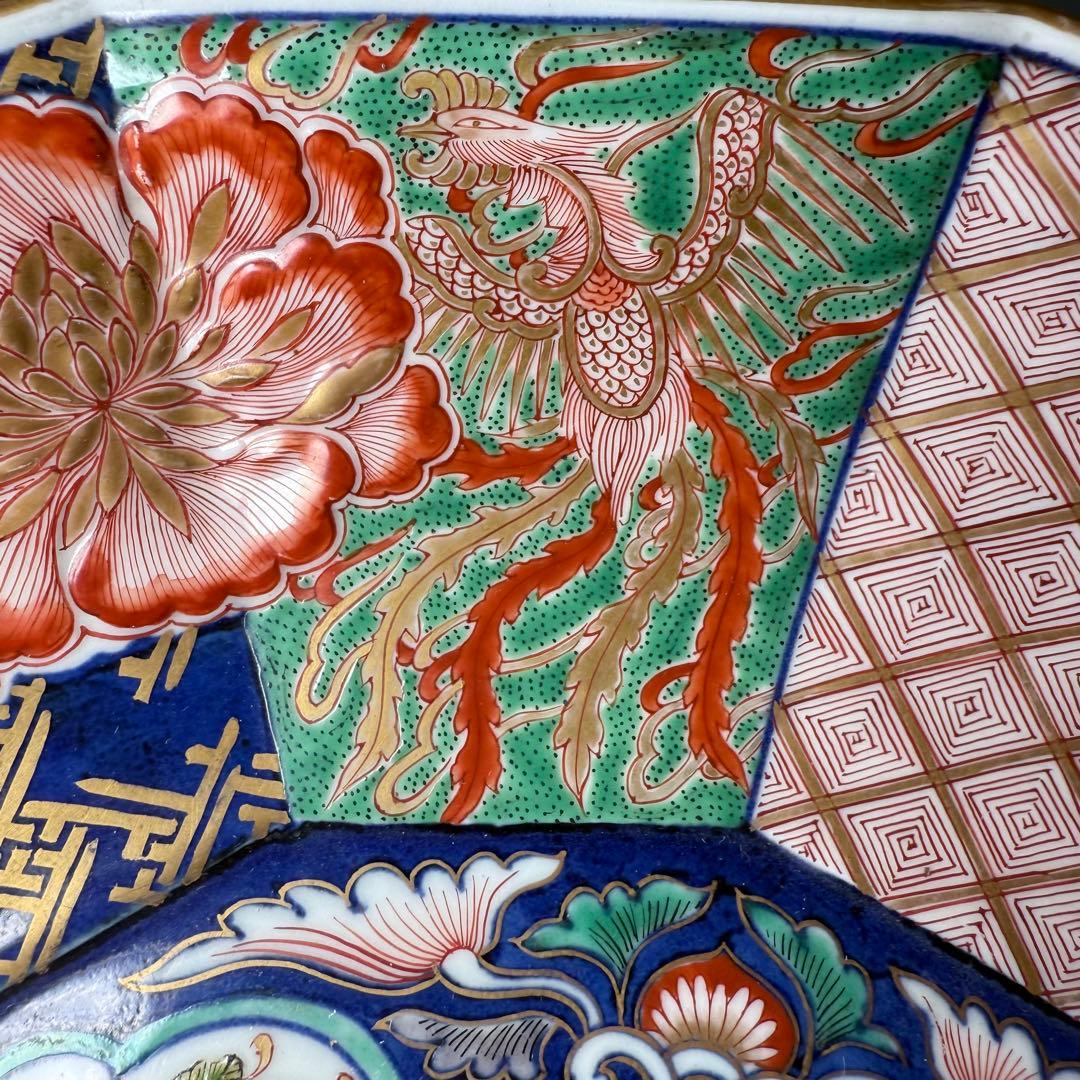 大聖寺伊万里　鳳凰龍図十二角浅鉢　立体的　大明万暦年製　合箱　31.5cm