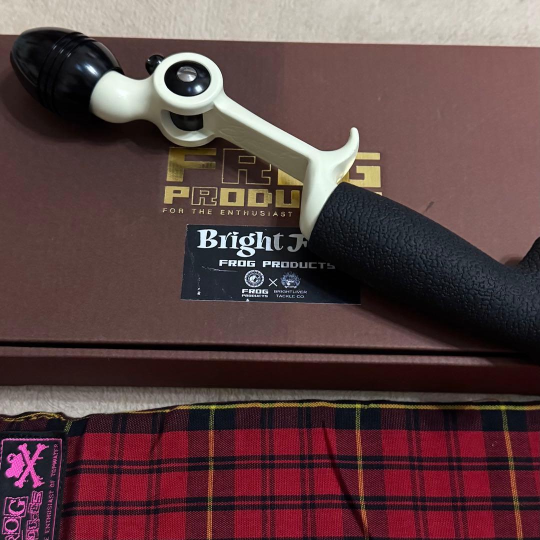 【未使用】フロッグプロダクツ　ブライト　フロッググリップ　モノクロモンドリアン