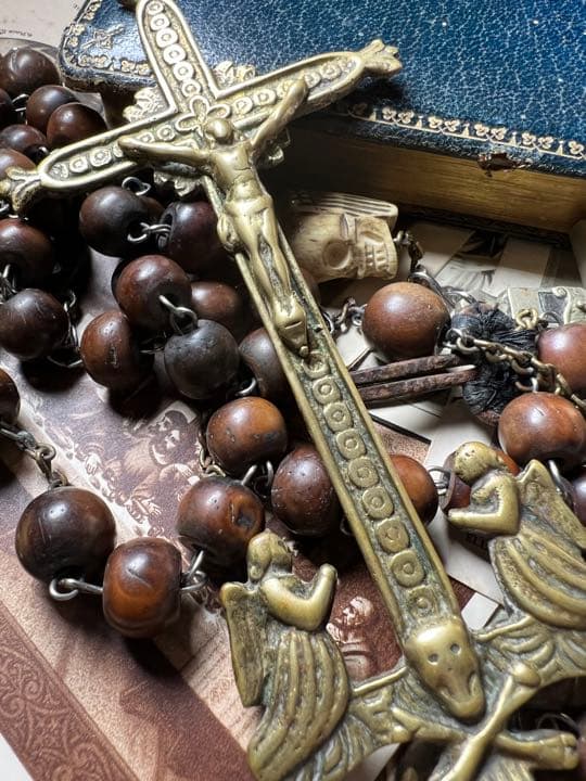 ヨーロッパアンティーク　真鍮製の祭壇用クロス　極上品