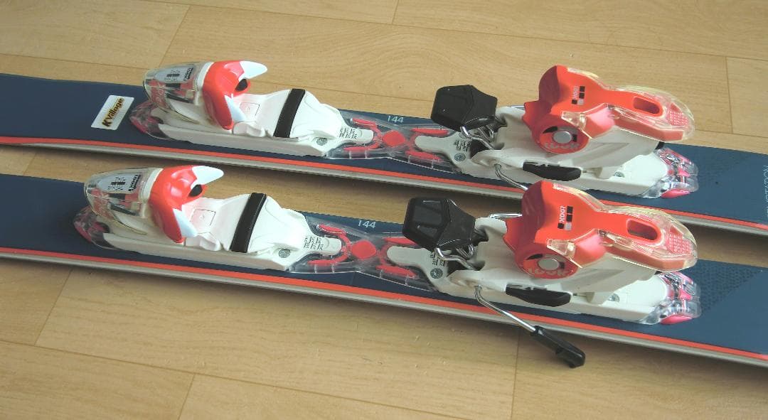 ■■送料無料■ロシニョール■女性用スキーフルセット■板144靴24-24.5■■