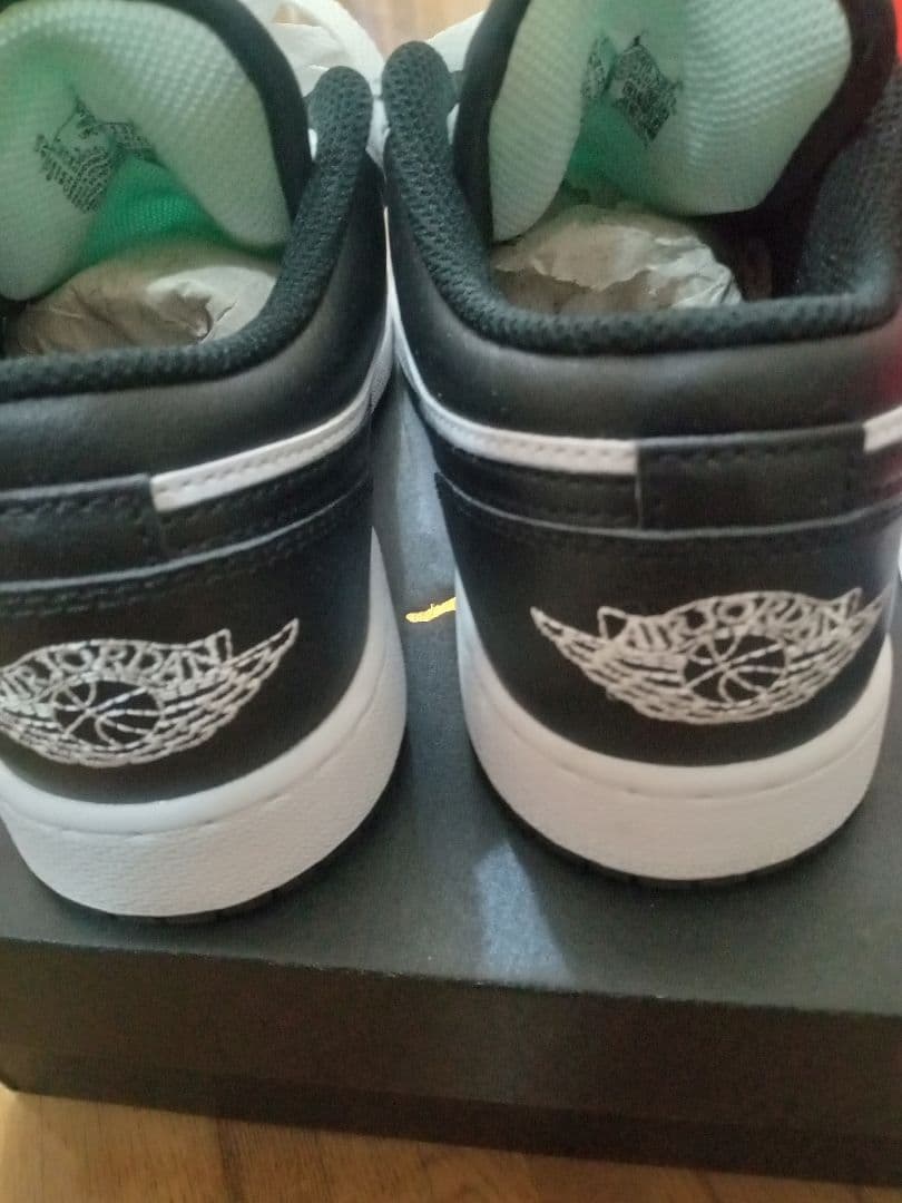 エアジョーダン Air Jordan Low GS 23cm