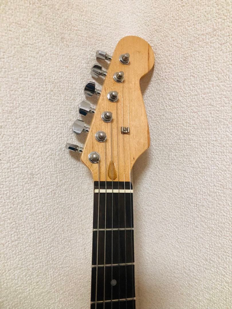 P-90タイプPU搭載 ストラトタイプギター￼ メーカー不明