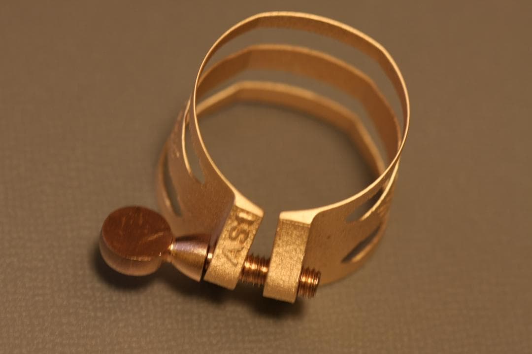 プレイニック リガチャー　PGP アルトサックス用　ビンチェロ