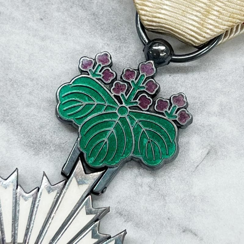 断捨離　勲章　勲五等双光旭日章　共箱付き