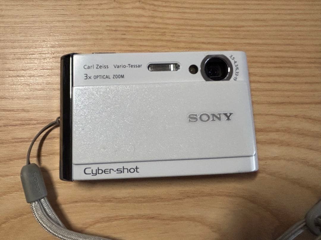 正常動作確認済美品　SONY Cyber-shot DSC-T70 コンデジ