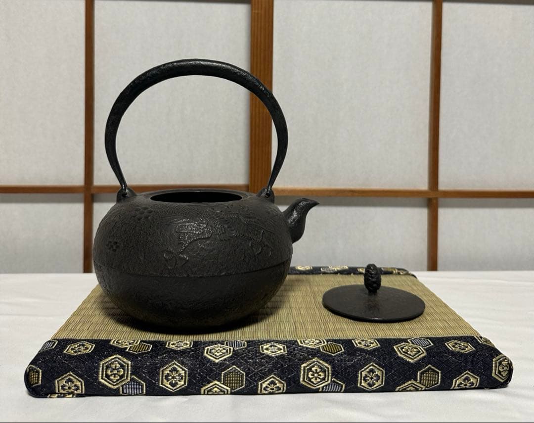 本番盛岡 薫山 南部鉄器 鉄瓶 柚子型 雲龍 1.2リットル 新品未使用品