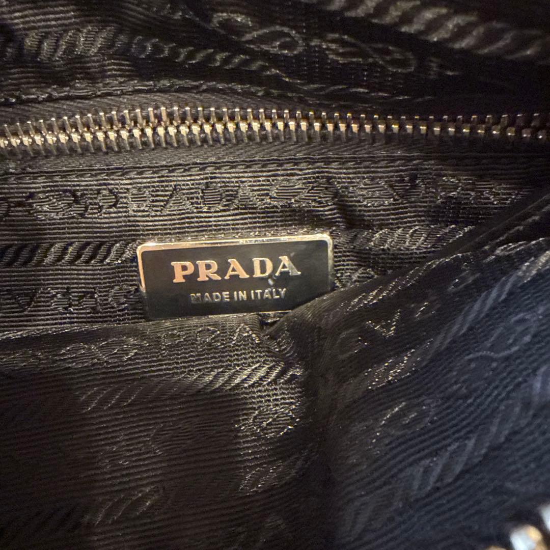 PRADA ゼブラ柄ハラコバッグ