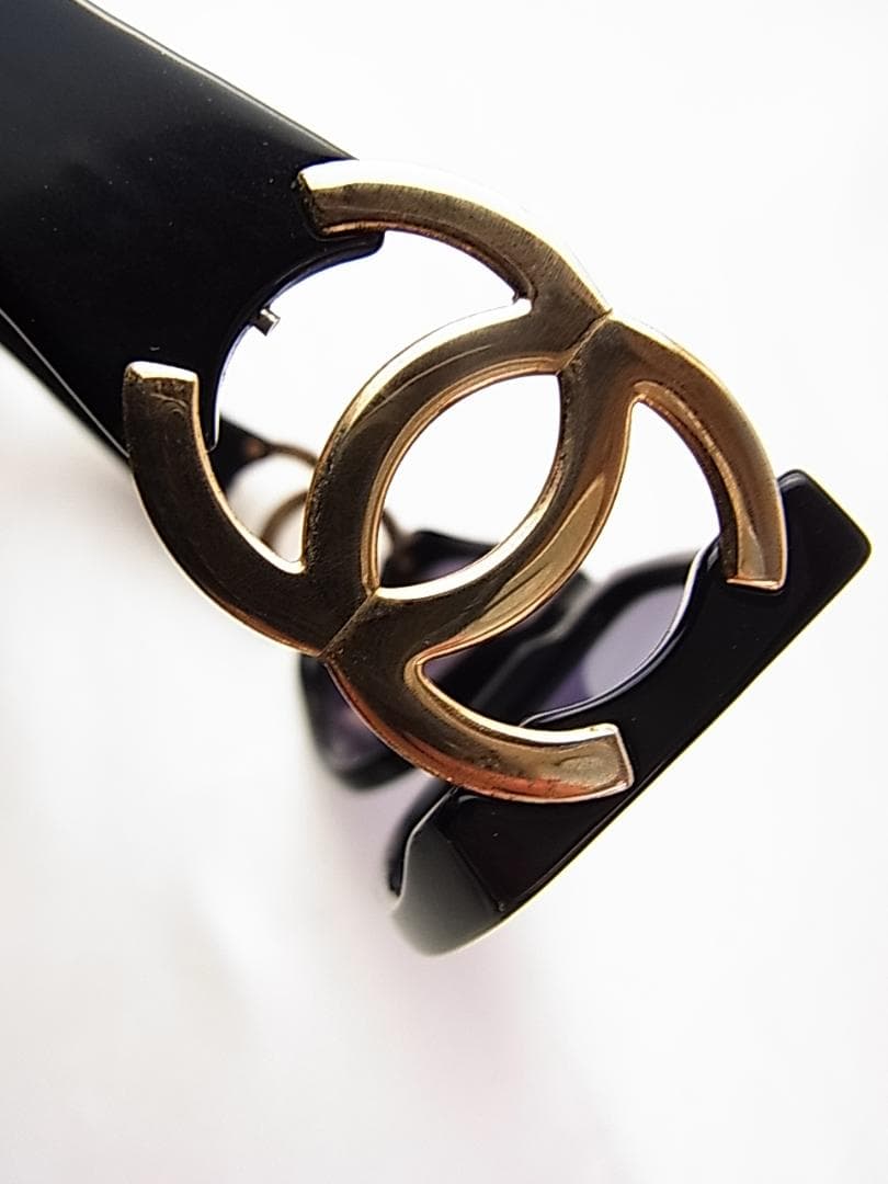 正規品　CHANELシャネル ココマーク　サングラス 型番02461 94305