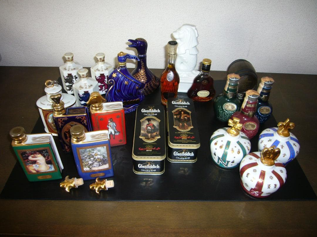 ミニチュアボトルコレクション　22本