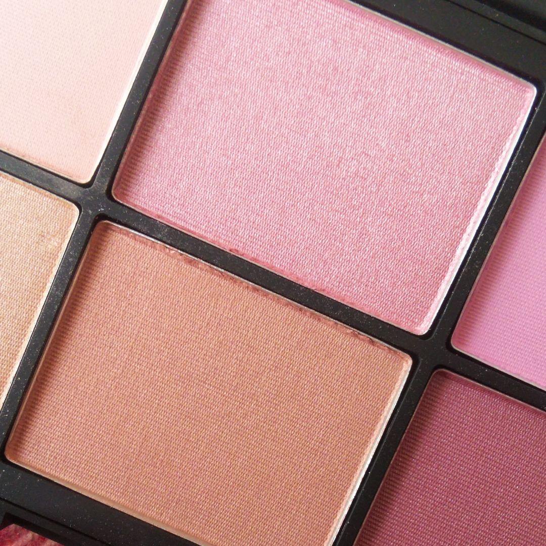 NARSナーズイストアンフィルタードチークパレット