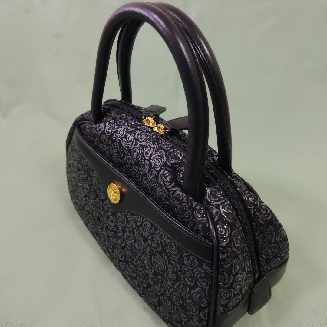 印傳屋黒薔薇のミニバッグ