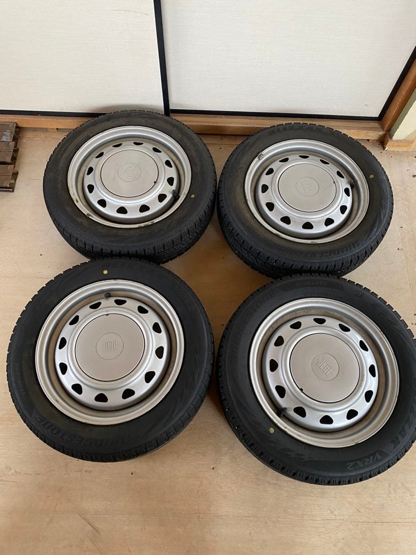 土日限定価格　軽自動車全般　送料込み　バリ溝　スタッドレス　155 65 14