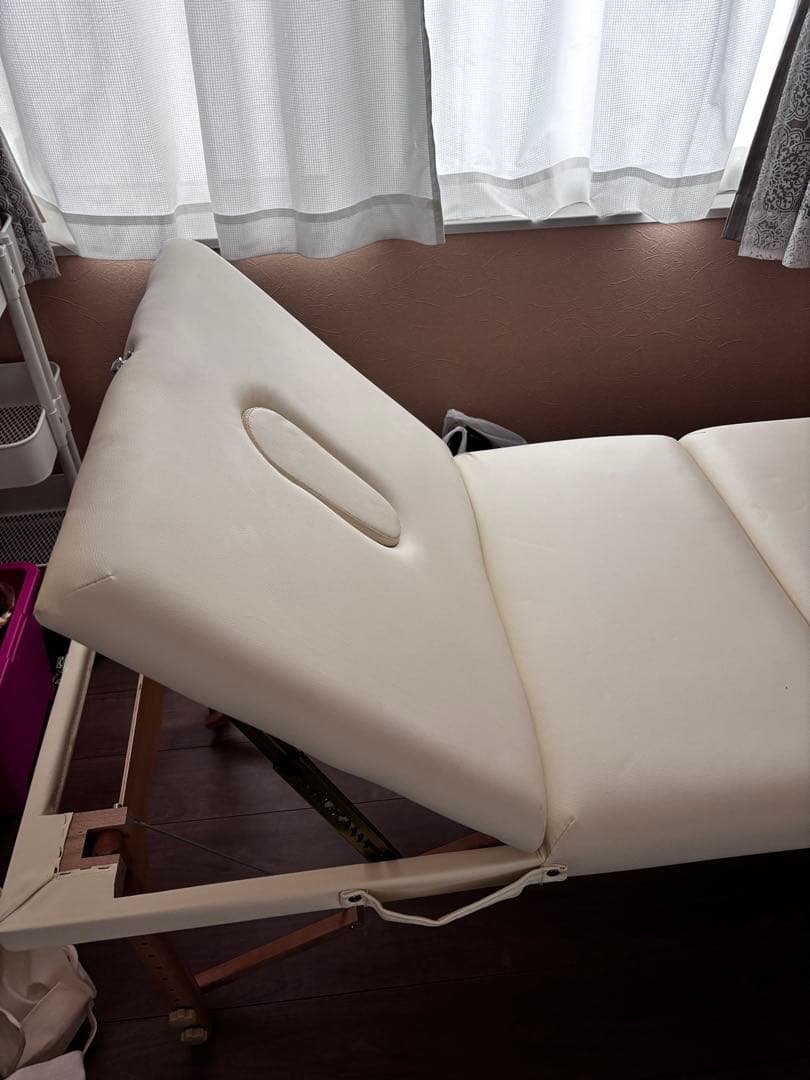 エステ　リクライニング　折りたたみベッド