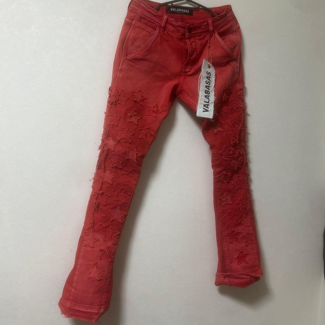 VALABASAS レッド スリムフィット デニム