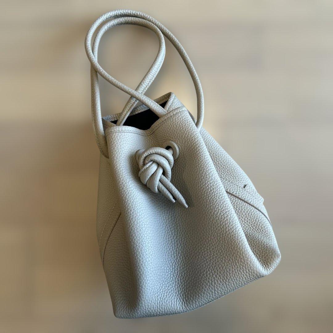 美品　vasic ボンドミニ　ベージュ