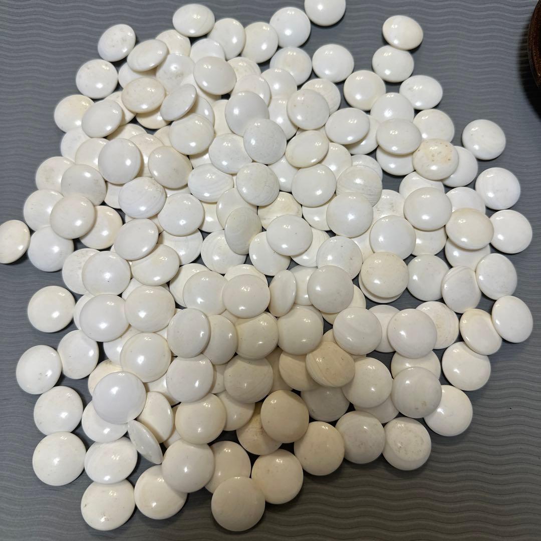 日向特産蛤碁石，美品　蛤碁石　那智黒石　 特製。碁石，砗磲，囲碁