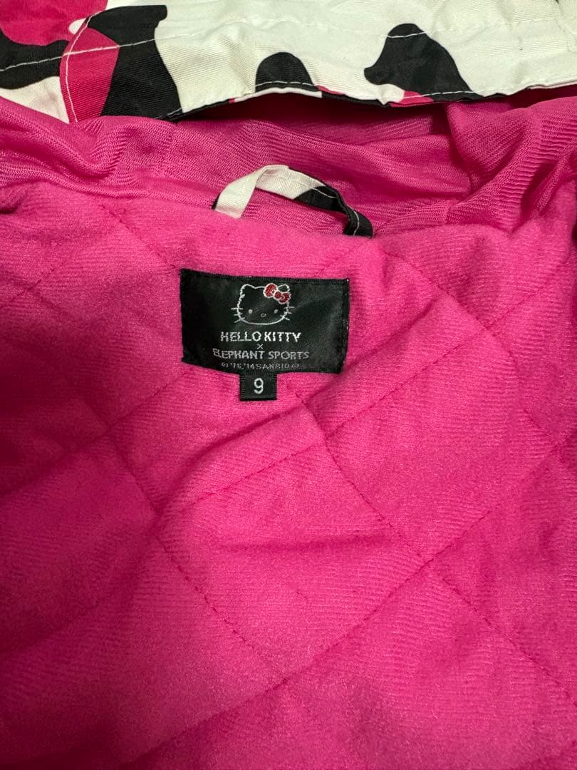 ハローキティ　スノボウェア９号上下セットおまけつき