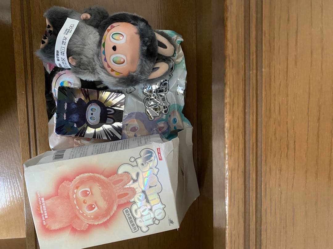 POP MART ラブブ第3代　シークレット