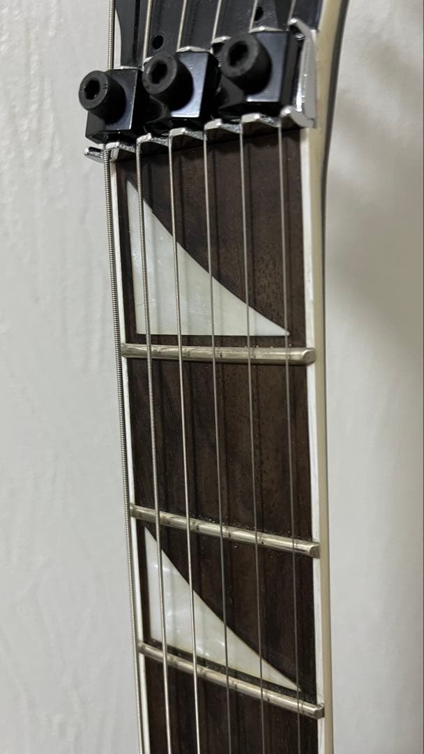 JACKSON DINKYタイプ