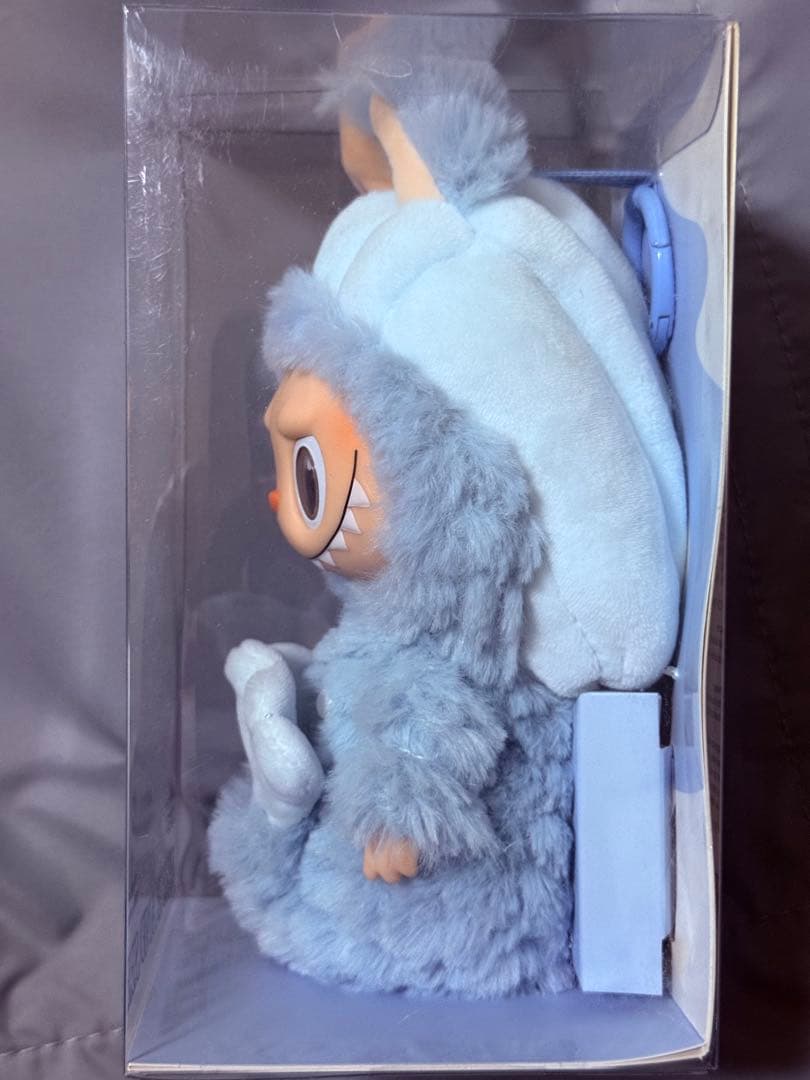 POPMART HIDE N SEEK ぬいぐるみ シンガポール LABUBU