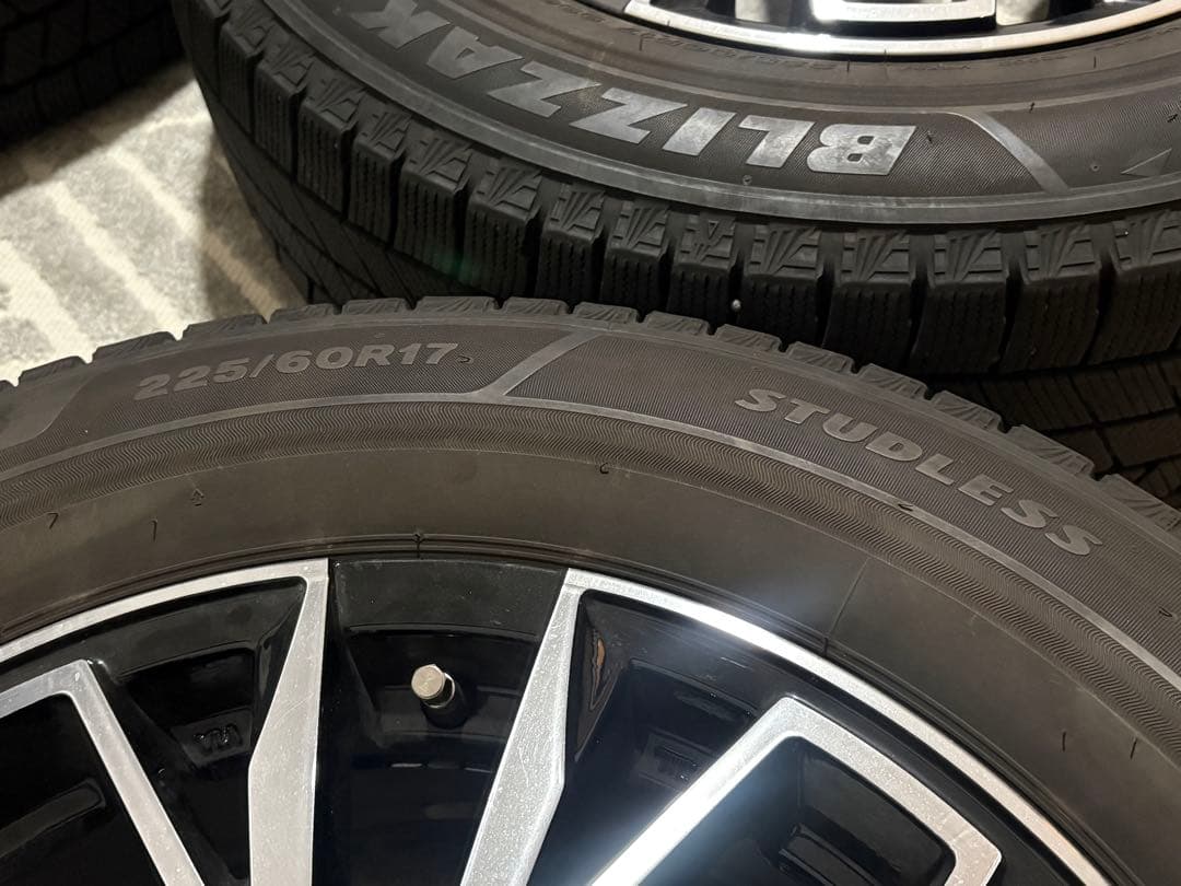 h*a様 アルファード/ヴェルファイア用　17インチ　スタッドレスタイヤ・ホイー