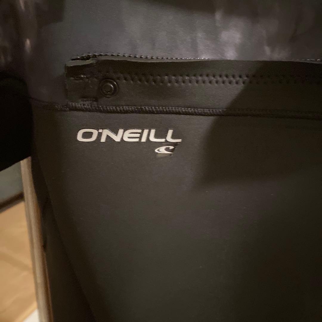 O'Neill SuperFreak ブラック シーガル　今季春に購入サイズＬＢ
