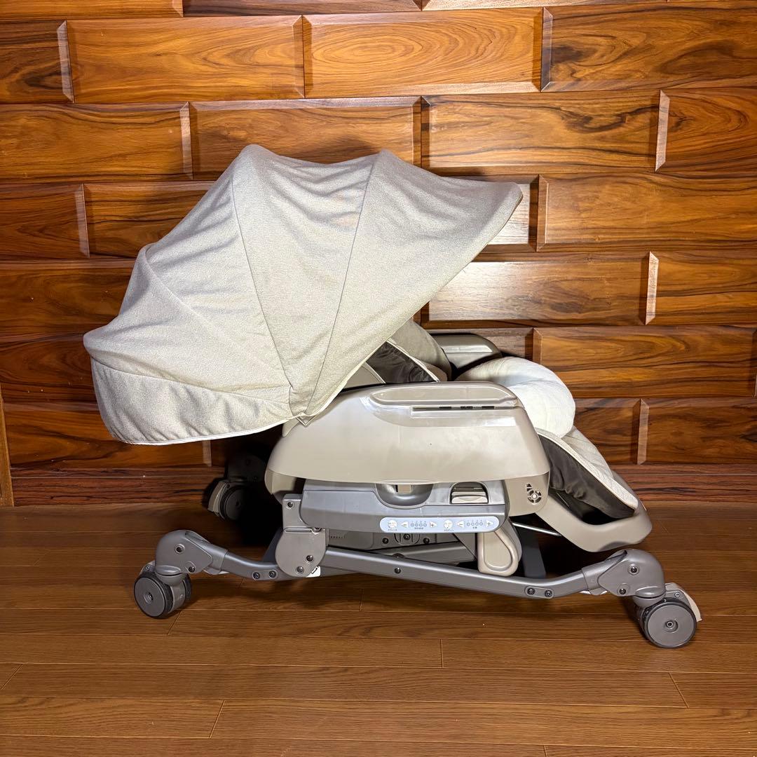 超美品 combi オートスウィング ネムリラ 電動ハイローチェア ドーム付き