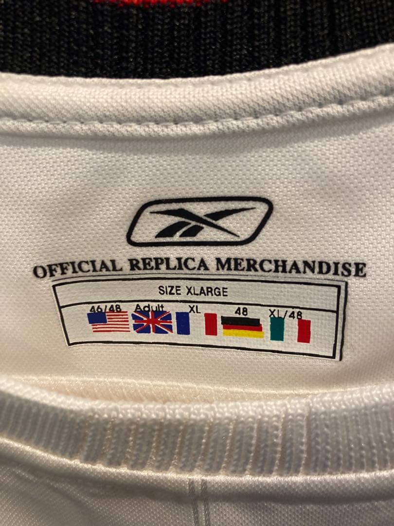 リバプールレプリカユニフォーム　ハリーキューウェル７番