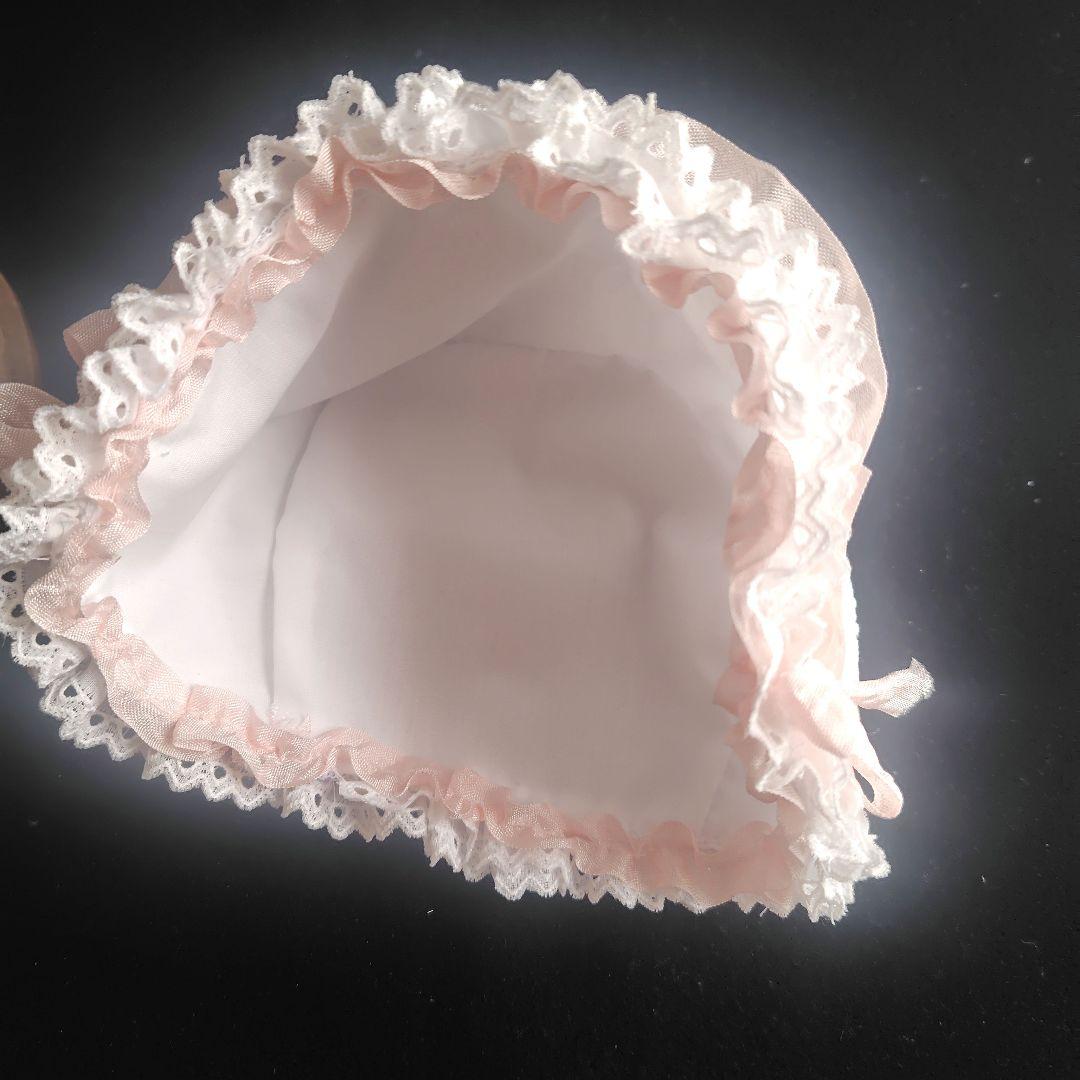 真っ白なアンティークドールドレスとボネのセット