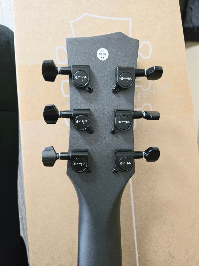 アコースティックギターENYA NOVA GO/BK ギターケース付き